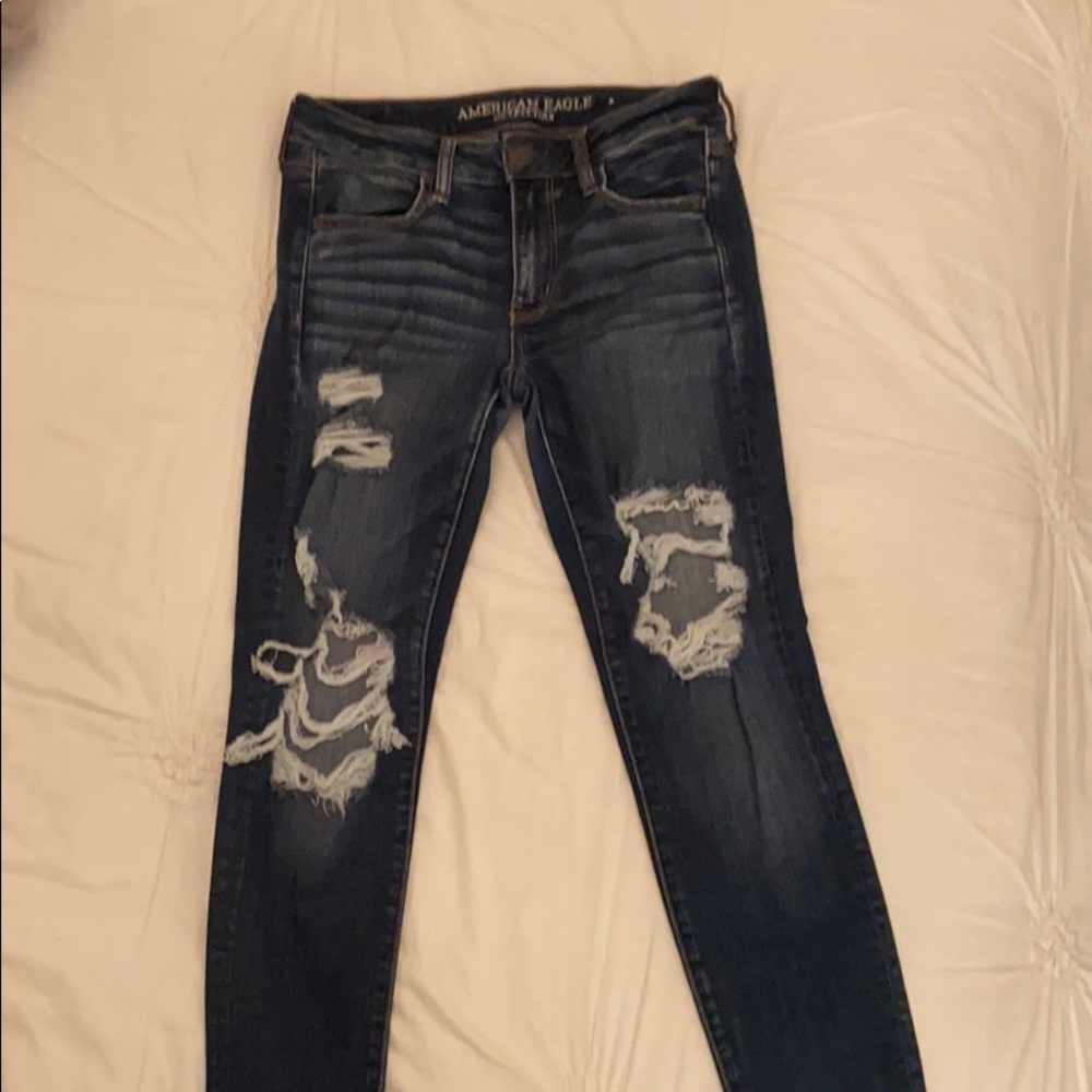 American Eagle Dark Washed Skinny Jeans